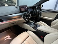 USED 2021 71 BMW 5 SERIES 3.0 530d MHT M Sport Saloon 4dr Diesel Hybrid Steptronic xDrive Euro 6 (s/s) (286 ps) Heads up| Gesture control | Carplay