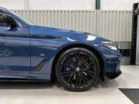 USED 2021 71 BMW 5 SERIES 3.0 530d MHT M Sport Saloon 4dr Diesel Hybrid Steptronic xDrive Euro 6 (s/s) (286 ps) Heads up| Gesture control | Carplay
