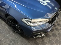 USED 2021 71 BMW 5 SERIES 3.0 530d MHT M Sport Saloon 4dr Diesel Hybrid Steptronic xDrive Euro 6 (s/s) (286 ps) Heads up| Gesture control | Carplay