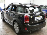 USED 2019 68 MINI COUNTRYMAN 1.5 7.6kWh GPF Cooper SE SUV 5dr Petrol Plug-in Hybrid Auto ALL4 Euro 6 (s/s) (224 ps) CHILI PACK SAT NAV PART LEATHER INTERIOR HEATED SEATS CRUISE CONTROL PARKING SENSORS 2 OWNERS SERVICE HISTORY WARRANTY
