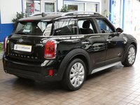 USED 2019 68 MINI COUNTRYMAN 1.5 7.6kWh GPF Cooper SE SUV 5dr Petrol Plug-in Hybrid Auto ALL4 Euro 6 (s/s) (224 ps) CHILI PACK SAT NAV PART LEATHER INTERIOR HEATED SEATS CRUISE CONTROL PARKING SENSORS 2 OWNERS SERVICE HISTORY WARRANTY