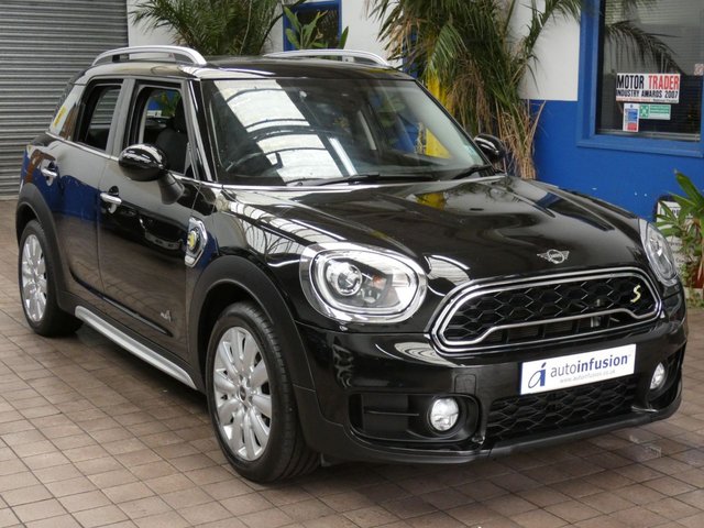 2019 68 MINI Countryman 1.5 7.6kWh GPF Cooper SE SUV 5dr Petrol Plug-in Hybrid Auto ALL4 Euro 6 (s/s) (224 ps)
