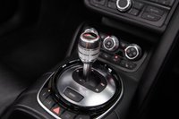 USED 2015 15 AUDI R8 5.2 FSI V10 Spyder  