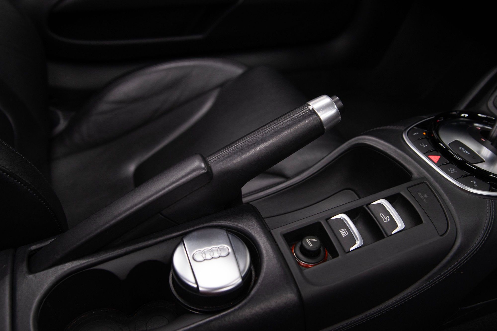 USED 2015 15 AUDI R8 5.2 FSI V10 Spyder  