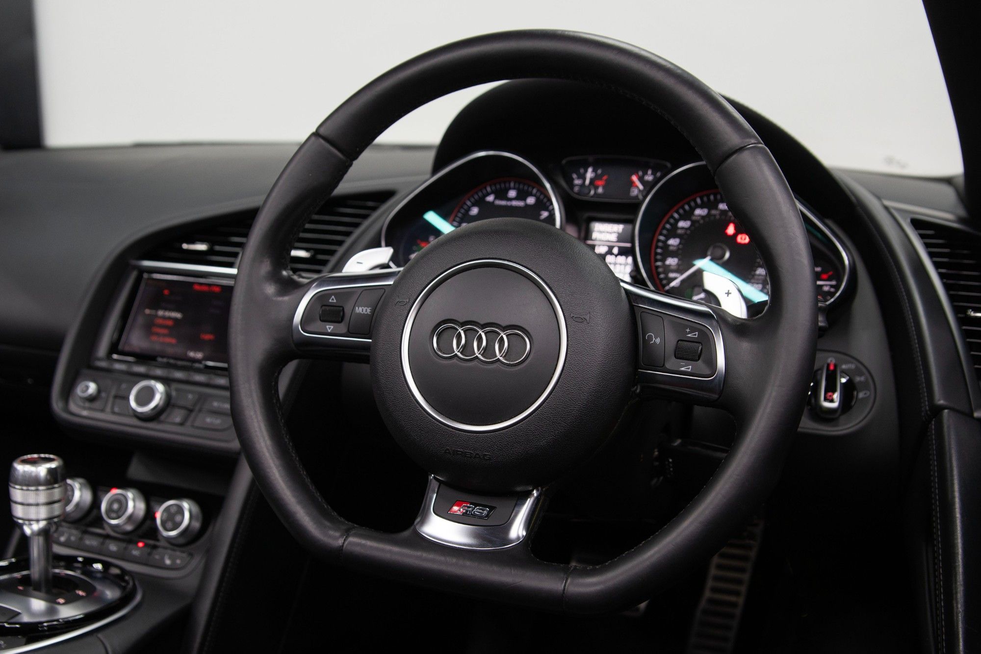 USED 2015 15 AUDI R8 5.2 FSI V10 Spyder  