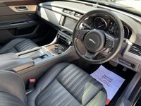 USED 2017 17 JAGUAR XF 2.0d Portfolio Saloon 4dr Diesel Auto Euro 6 (s/s) (180 ps) 2 PREV OWNERS NEW MOT/SERVICE