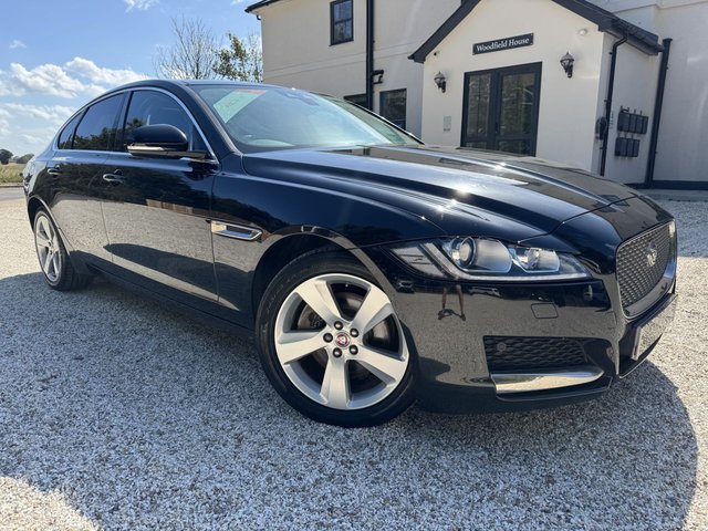 2017 17 Jaguar Xf 2.0d Portfolio Saloon 4dr Diesel Auto Euro 6 (s/s) (180 ps)