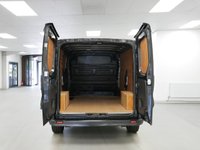 USED 2021 70 RENAULT TRAFIC LL30 2.0 ENERGY DCI 170 BHP LONG BLACK EDITION ( SAT NAV ) 1 OWNER | SAT NAV | LONG | 170 BHP !