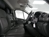 USED 2021 70 RENAULT TRAFIC LL30 2.0 ENERGY DCI 170 BHP LONG BLACK EDITION ( SAT NAV ) 1 OWNER | SAT NAV | LONG | 170 BHP !