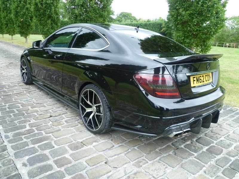 USED 2013 62 MERCEDES-BENZ C-CLASS 6.3 C63 V8 AMG Edition 125 Coupe 2dr Petrol SpdS MCT Euro 5 (457 ps) 