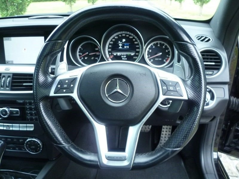 USED 2013 62 MERCEDES-BENZ C-CLASS 6.3 C63 V8 AMG Edition 125 Coupe 2dr Petrol SpdS MCT Euro 5 (457 ps) 