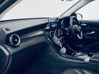 USED 2019 19 MERCEDES-BENZ GLC 2.0 GLC250 Urban Edition SUV 5dr Petrol G-Tronic+ 4MATIC Euro 6 (s/s) (211 ps) Apple CarPlay|20 Inch Wheels|Reverse Camera|Night Pack|Privacy Glass