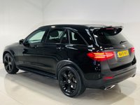USED 2019 19 MERCEDES-BENZ GLC 2.0 GLC250 Urban Edition SUV 5dr Petrol G-Tronic+ 4MATIC Euro 6 (s/s) (211 ps) Apple CarPlay|20 Inch Wheels|Reverse Camera|Night Pack|Privacy Glass