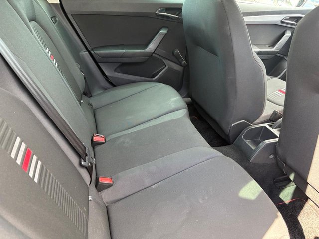 2019 SEAT IBIZA 1.0 TSI FR Hatchback 5dr Petrol Manual Euro 6 (s/s) GPF (95 ps) - Photo 9