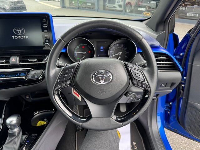 2020 Toyota C-HR 1.8L Dynamic 5dr - Photo 12