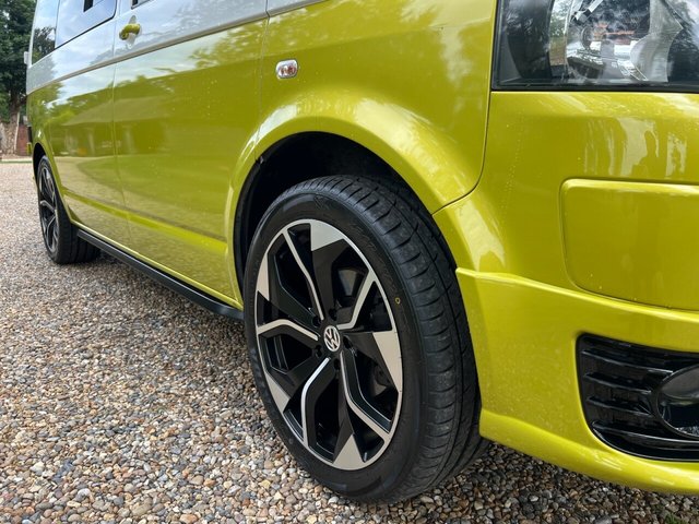 2015 VOLKSWAGEN TRANSPORTER 2.0 TDI BlueMotion Tech T30 Campervan SWB (184 g/km, 113 bhp) - Photo 11