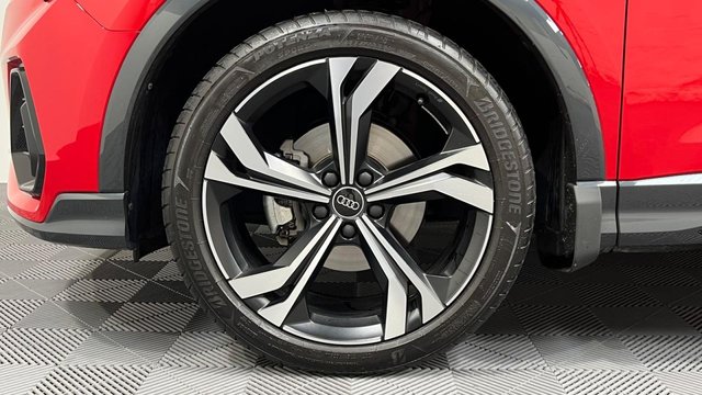 2025 AUDI Q3 2025 1.5 TFSI CoD 35 Black Edition SUV 5dr Petrol S Tronic Euro 6 (s/s) (150 ps) - Photo 8