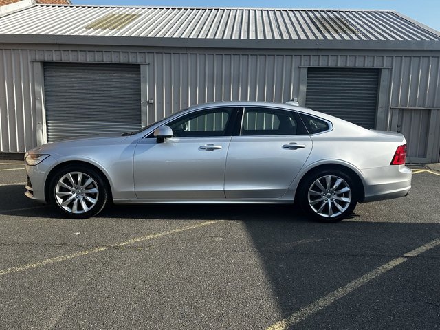 2018 VOLVO S90 - Photo 2