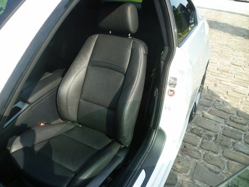 USED 2011 60 BMW 3 SERIES 2.0 320i M Sport Coupe 2dr Petrol Steptronic Euro 5 (170 ps) 