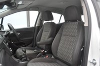 USED 2017 66 VAUXHALL MOKKA 1.4i Turbo Tech Line SUV 5dr Petrol Manual 2WD Euro 6 (s/s) (140 ps) 