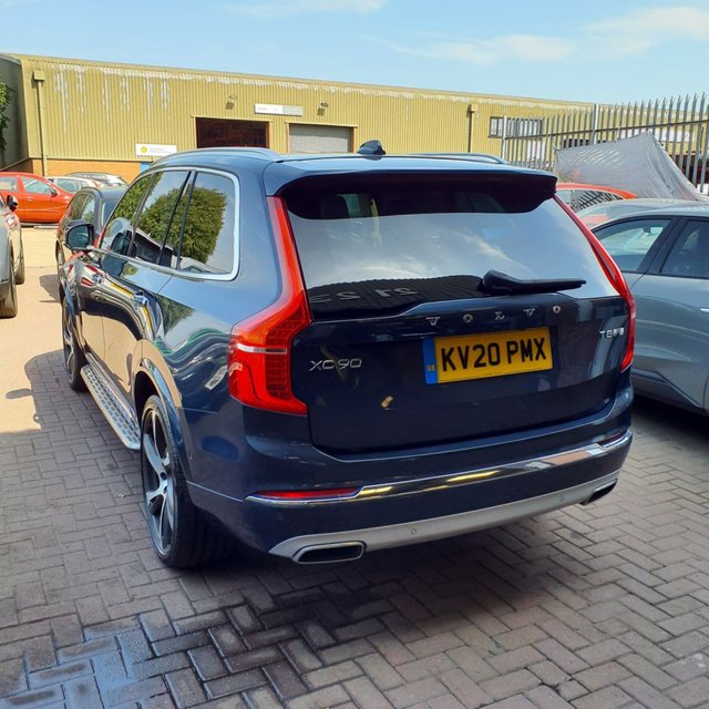 2020 VOLVO XC90 2.0h T8 Twin Engine Recharge 11.6kWh Inscription Pro SUV 5dr Petrol Plug-in Hybrid Auto 4WD Euro 6 (s/s) (390 ps) - Photo 9