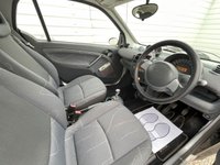 USED 2005 05 SMART FORTWO 0.7 City Passion Hatchback 3dr Petrol Automatic (113 g/km, 61 bhp) 