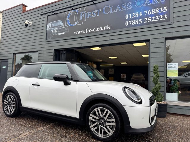 View our MINI HATCH COOPER