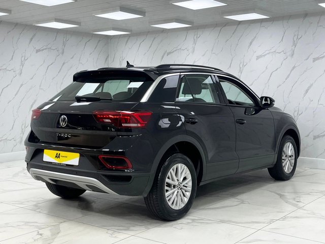 2023 Volkswagen T-Roc 1L Life 5dr - Photo 11