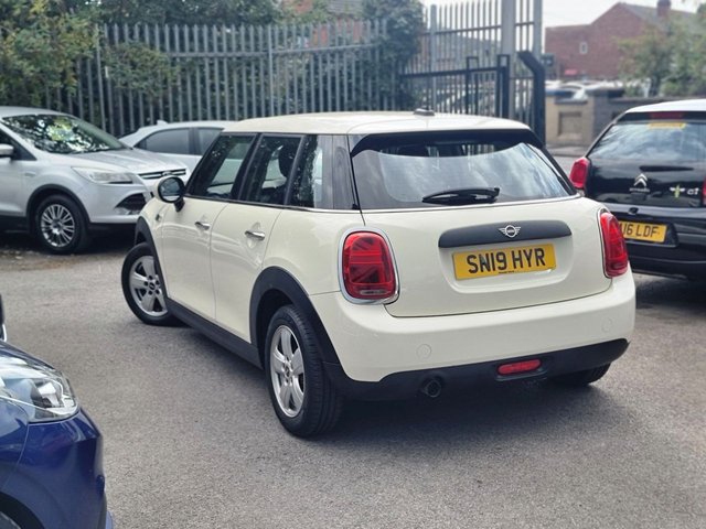 2019 MINI HATCH 1.5 One Classic Hatchback 5dr Petrol Manual Euro 6 (s/s) (102 ps) - Photo 4