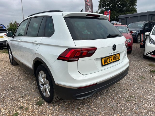 2022 VOLKSWAGEN TIGUAN - Photo 6