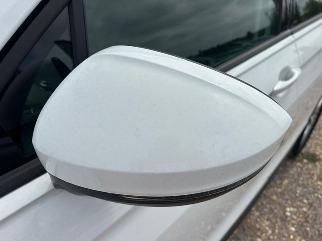 2022 VOLKSWAGEN TIGUAN - Photo 9