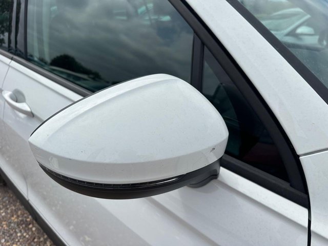 2022 VOLKSWAGEN TIGUAN - Photo 10