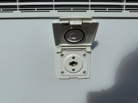 USED 2016 16 PILOTE SENSATION G740 CAMPER VAN 2.3 5 BERTH 5 SEATS HUGE SPEC A/C CRUISE 360 DEGREES SEATS.