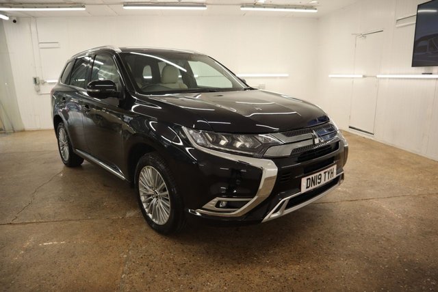 2019 19 Mitsubishi Outlander 2.4h TwinMotor 13.8kWh 5h SUV 5dr Petrol Plug-in Hybrid CVT 4WD Euro 6 (s/s) (209 ps)