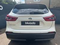 USED 2019 69 NISSAN QASHQAI 1.3 DIG-T N-Connecta SUV 5dr Petrol Manual Euro 6 (s/s) (140 ps) Keyless Start & Entry, Front & Rear Sensors, Tinted Windows, Lane Assist, Cruise Control, Voice Command, Pan Roof, SAT NAV, Park Pilot, Apple Carplay & Andriod Auto, Bluetooth