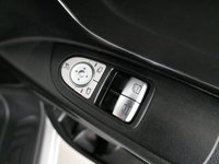 USED 2020 70 MERCEDES-BENZ VITO 116 2.1 CDI 160 BHP L2 PREMIUM 7G AUTO CREWCAB 5 SEAT ( NO VAT ! ) 1 OWNER | SAT NAV | 5 SEATS | NO VAT !