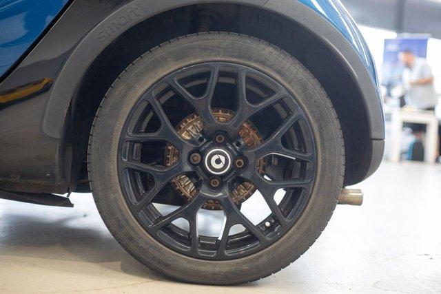 2017 Smart Fortwo 1L Prime Sport 2dr - Photo 7