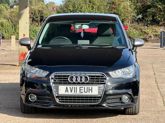 2011 Audi A1 1.4L Sport 3dr - Photo 2