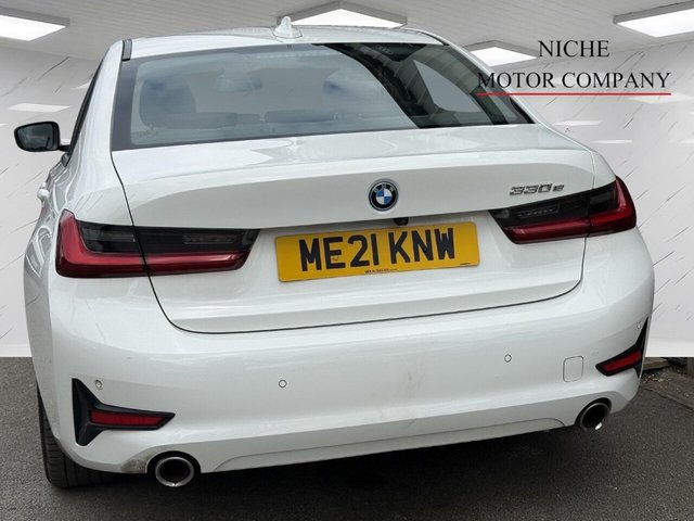 2021 BMW 3 SERIES - Photo 6