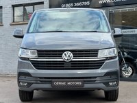 USED 2021 71 VOLKSWAGEN TRANSPORTER T6.1 2.0 TDI 110PS EU6 HIGHLINE SWB PANEL VAN  FULL SERVICE HISTORY INCLUDING CAMBELT * AIRCON * APPLE CAR PLAY * FRONT & REAR PARK AID