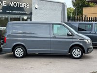 USED 2021 71 VOLKSWAGEN TRANSPORTER T6.1 2.0 TDI 110PS EU6 HIGHLINE SWB PANEL VAN  FULL SERVICE HISTORY INCLUDING CAMBELT * AIRCON * APPLE CAR PLAY * FRONT & REAR PARK AID