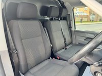 USED 2021 71 VOLKSWAGEN TRANSPORTER T6.1 2.0 TDI 110PS EU6 HIGHLINE SWB PANEL VAN  FULL SERVICE HISTORY INCLUDING CAMBELT * AIRCON * APPLE CAR PLAY * FRONT & REAR PARK AID