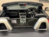 USED 2015 65 MERCEDES-BENZ SLK 2.1 SLK250d AMG Sport Roadster 2 Door Diesel G-Tronic Euro 6 (s/s) (204 ps) 9 SERVICES TO 29,984 MILES