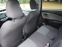 USED 2014 64 TOYOTA YARIS 1.33 Dual VVT-i Icon Hatchback 5dr Petrol Manual Euro 5 Euro 5 (99 ps) www.suffolkcarcentre.co.uk - Located at Ilketshall