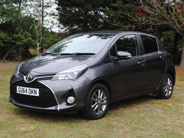 2014 64 Toyota Yaris 1.33 Dual VVT-i Icon Hatchback 5dr Petrol Manual Euro 5 Euro 5 (99 ps)