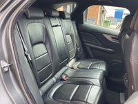 USED 2017 T JAGUAR F-PACE 2.0 D180 R-Sport SUV 5dr Diesel Auto AWD Euro 6 (s/s) (180 ps) 