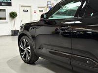 USED 2022 71 VOLVO XC40 2.0 B4 MHEV R Design Pro SUV 5dr Petrol Hybrid DCT Auto Euro 6 (s/s) (197 ps) SUV