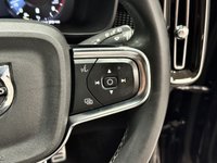 USED 2022 71 VOLVO XC40 2.0 B4 MHEV R Design Pro SUV 5dr Petrol Hybrid DCT Auto Euro 6 (s/s) (197 ps) SUV