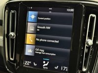 USED 2022 71 VOLVO XC40 2.0 B4 MHEV R Design Pro SUV 5dr Petrol Hybrid DCT Auto Euro 6 (s/s) (197 ps) SUV