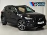USED 2022 71 VOLVO XC40 2.0 B4 MHEV R Design Pro SUV 5dr Petrol Hybrid DCT Auto Euro 6 (s/s) (197 ps) SUV